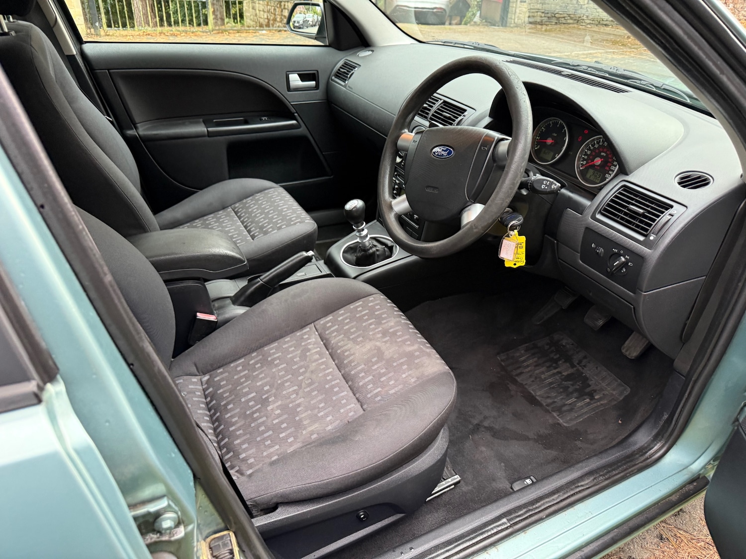 Used Ford Mondeo 2001 for sale - 75973444: Photo 7