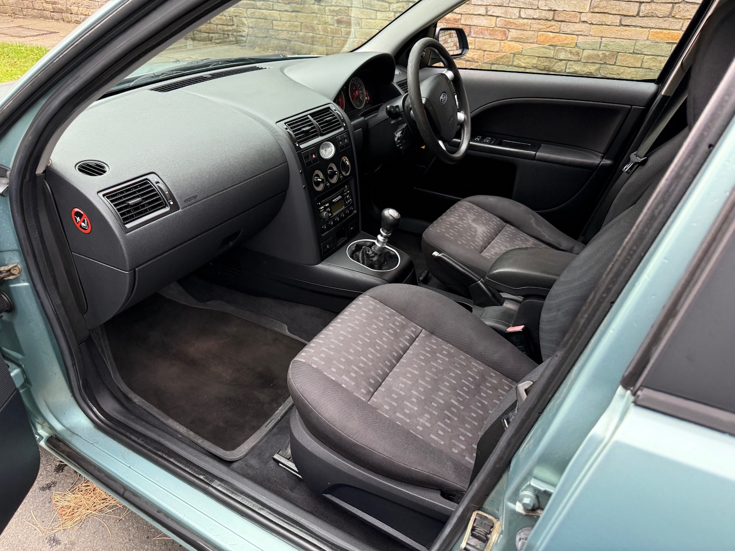 Used Ford Mondeo 2001 for sale - 75973444: Photo 8