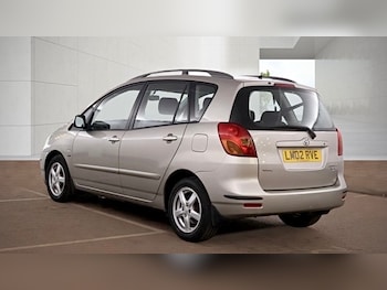 Used Toyota Corolla Verso 2002 for sale - 79280621: Photo