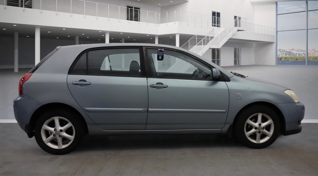 Used Toyota Corolla 2003 for sale - 76237500: Photo 2