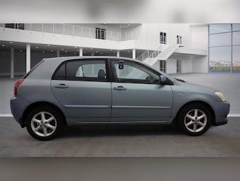 Used Toyota Corolla 2003 for sale - 76237500: Photo 2