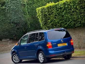 Used Volkswagen Touran 2009 for sale - 74688457: Photo