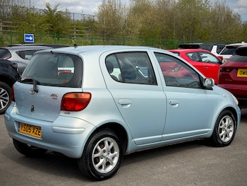 Used Toyota Yaris 2005 for sale - 78237744: Photo