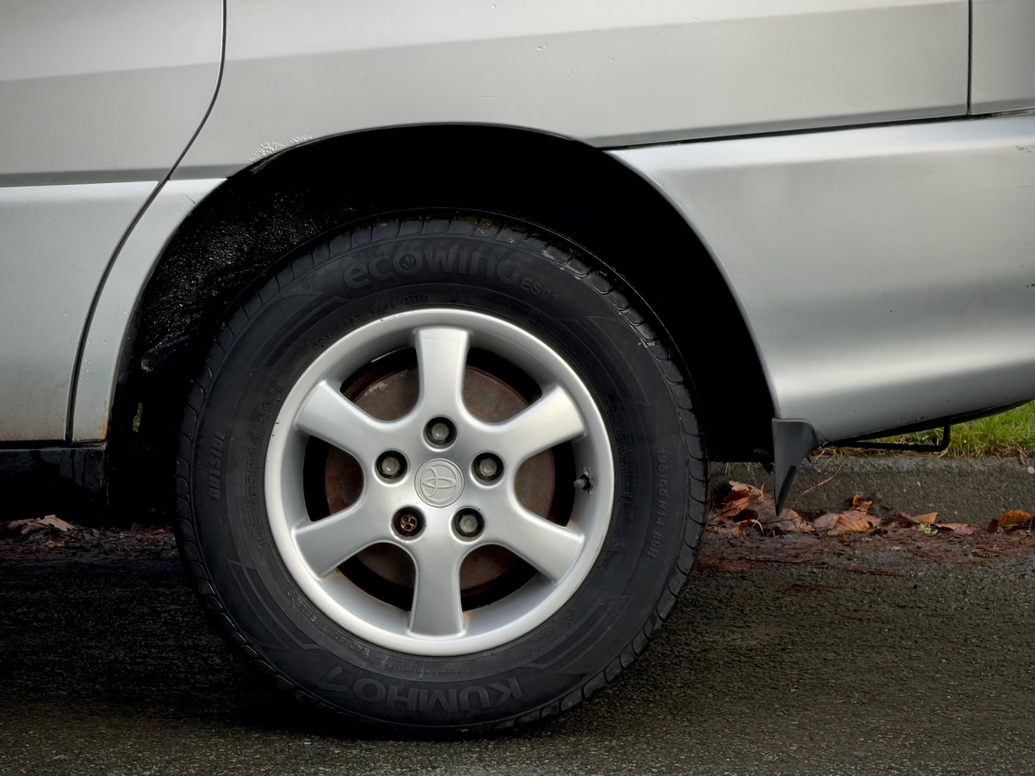 Used Toyota Picnic 2000 for sale - 77154315: Photo 15