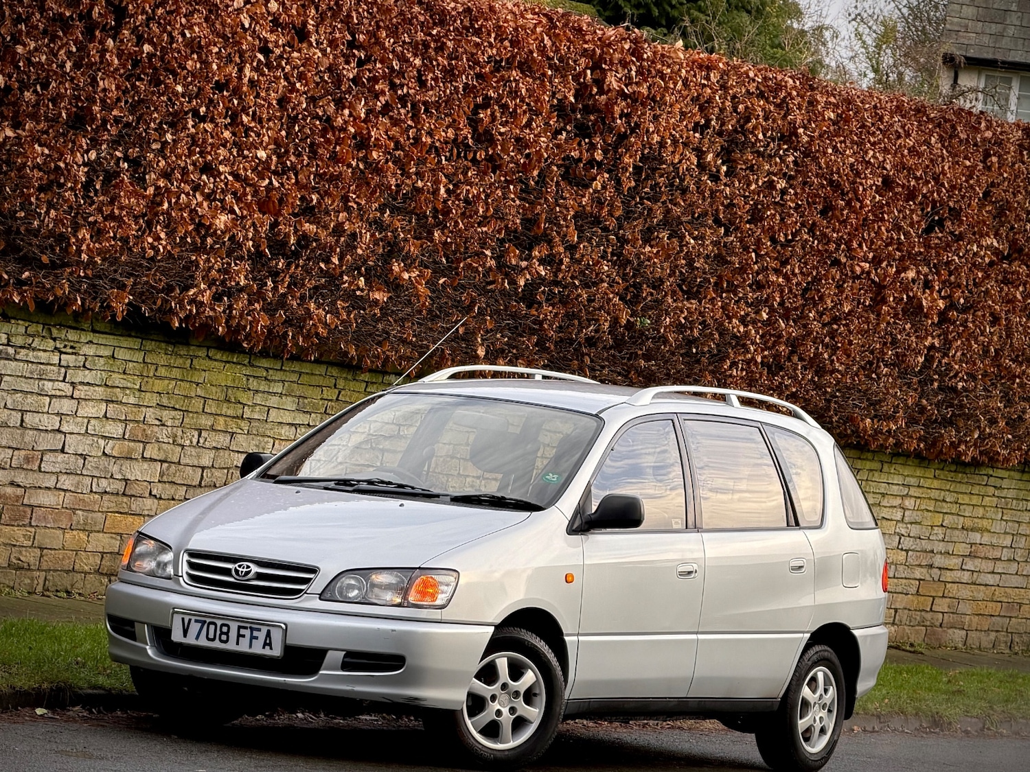 Used Toyota Picnic 2000 for sale - 77154315: Photo 6