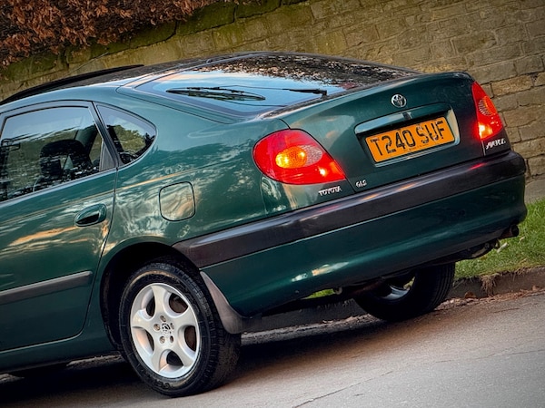 Used Toyota Avensis 1999 for sale - 73825867: Photo 17