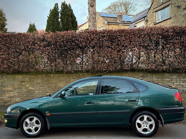 Used Toyota Avensis 1999 for sale - 73825867: Photo 5