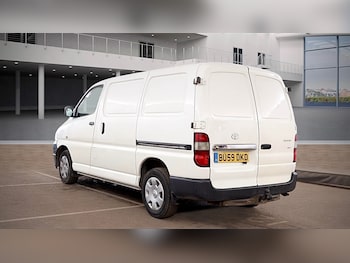 Used Toyota HiAce 2009 for sale - 77981941: Photo