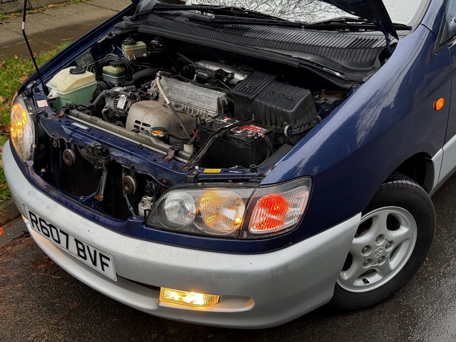 Used Toyota Picnic 1998 for sale - 76534100: Photo 10