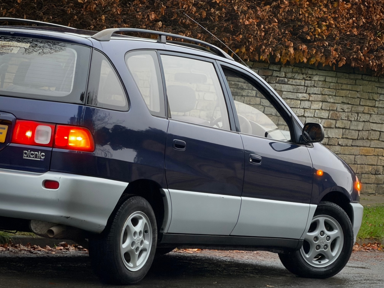 Used Toyota Picnic 1998 for sale - 76534100: Photo 7