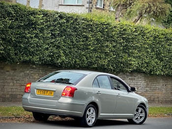 Used Toyota Avensis 2006 for sale - 76497641: Photo