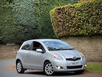 2011 (11) - 1.0 VVT-i T Spirit Nav 3dr