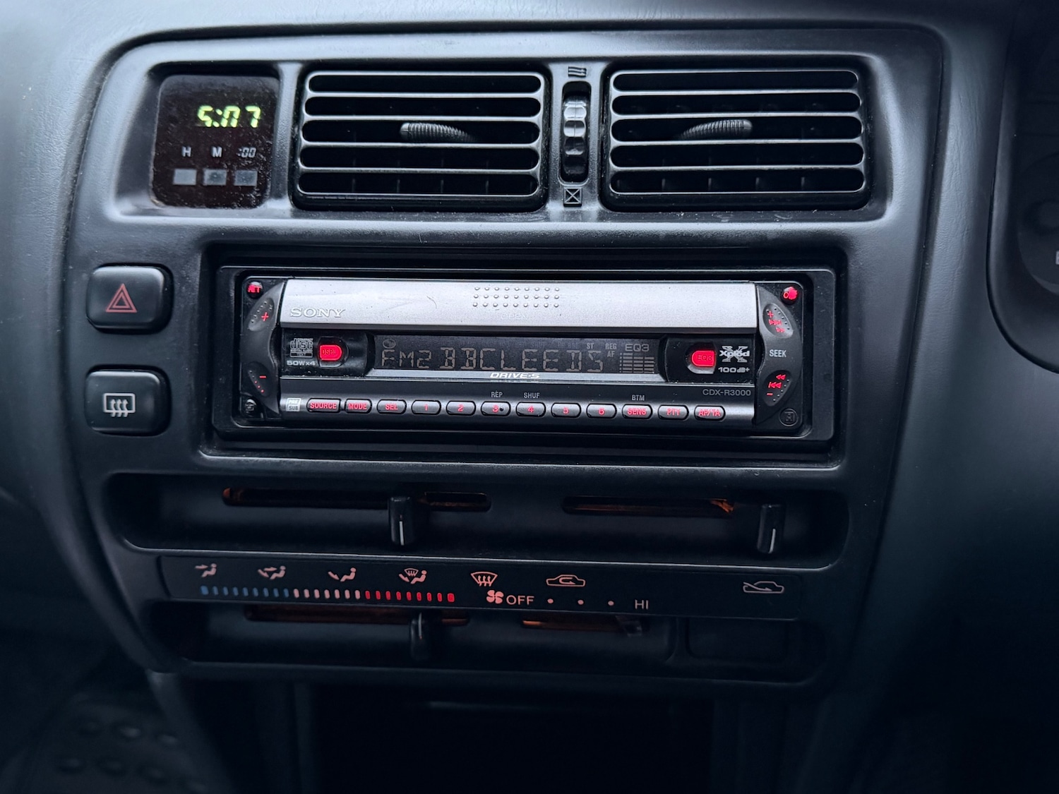 Used Toyota Corolla 1997 for sale - 77591656: Photo 18