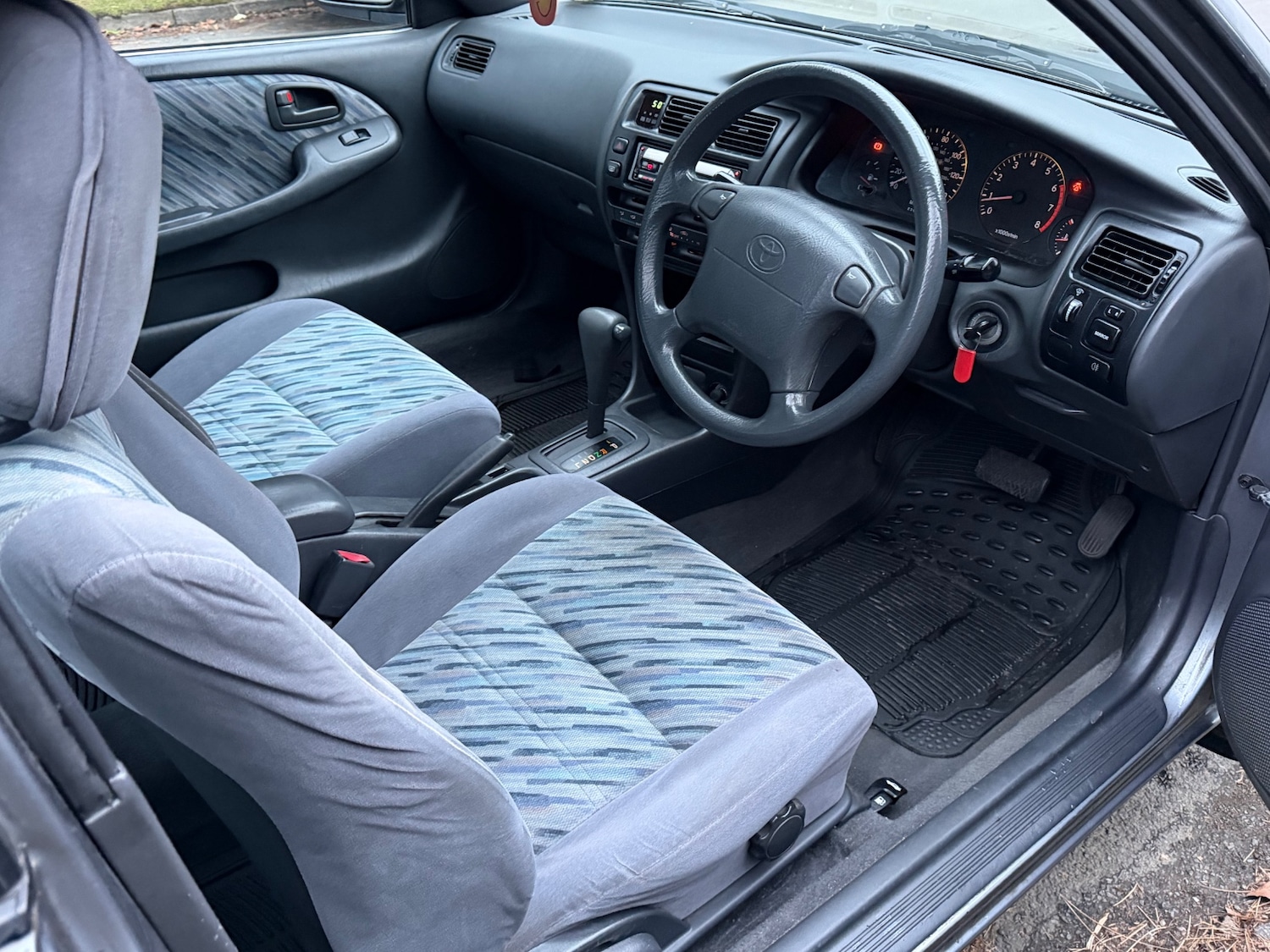 Used Toyota Corolla 1997 for sale - 77591656: Photo 7