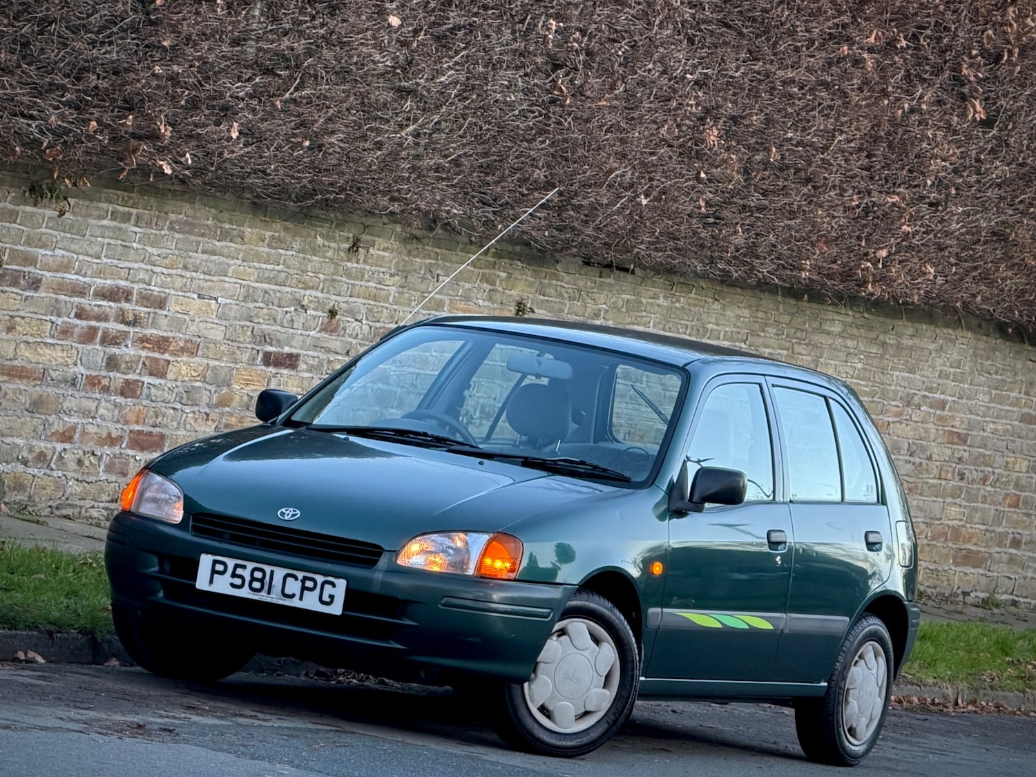 Used Toyota Starlet 1997 for sale - 76685068: Photo 6