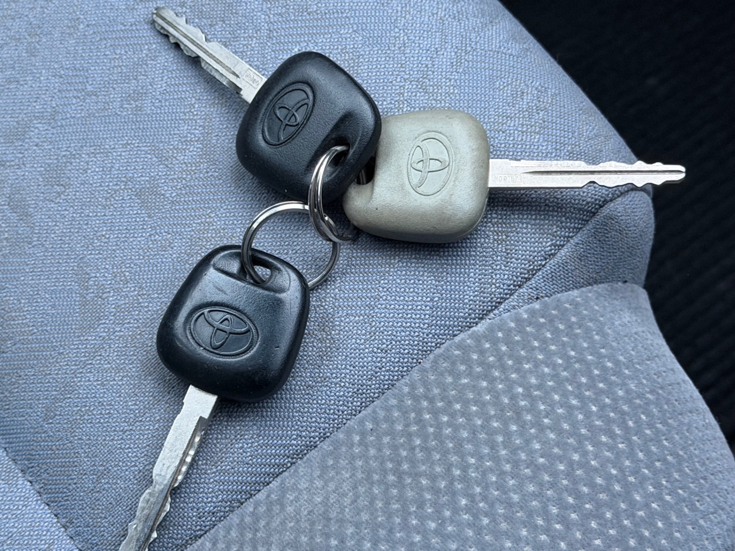 Used Toyota Corolla 2001 for sale - 77245071: Photo 16