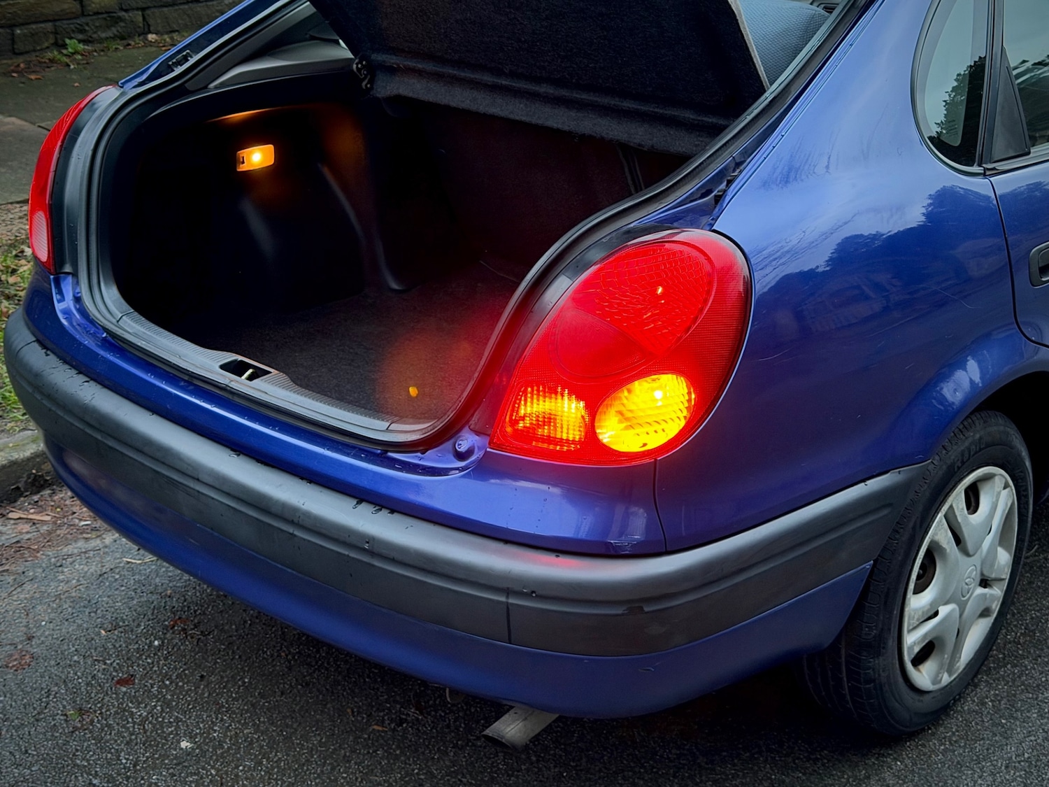 Used Toyota Corolla 2001 for sale - 77245071: Photo 18
