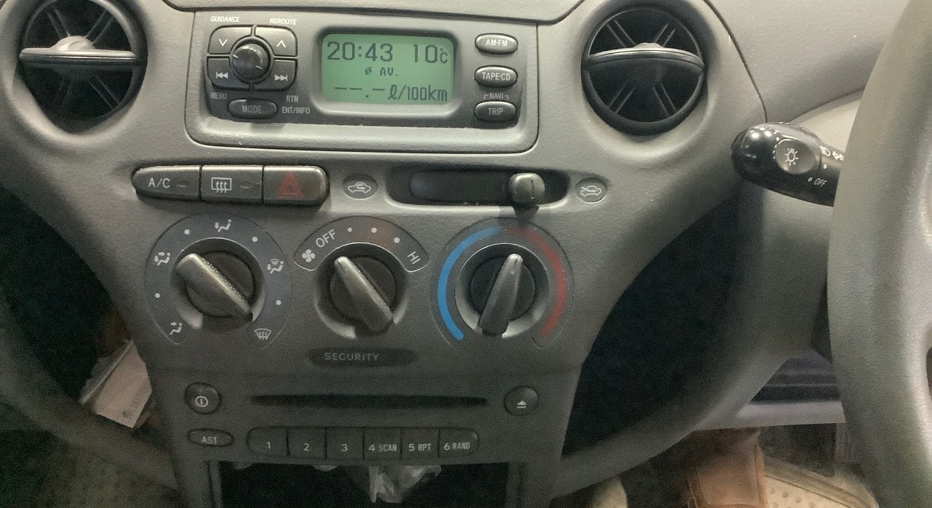 Used Toyota Yaris 2000 for sale - 77034693: Photo 11