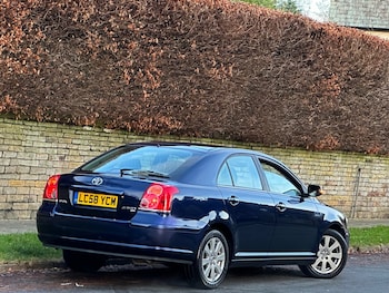 Used Toyota Avensis 2009 for sale - 76504318: Photo