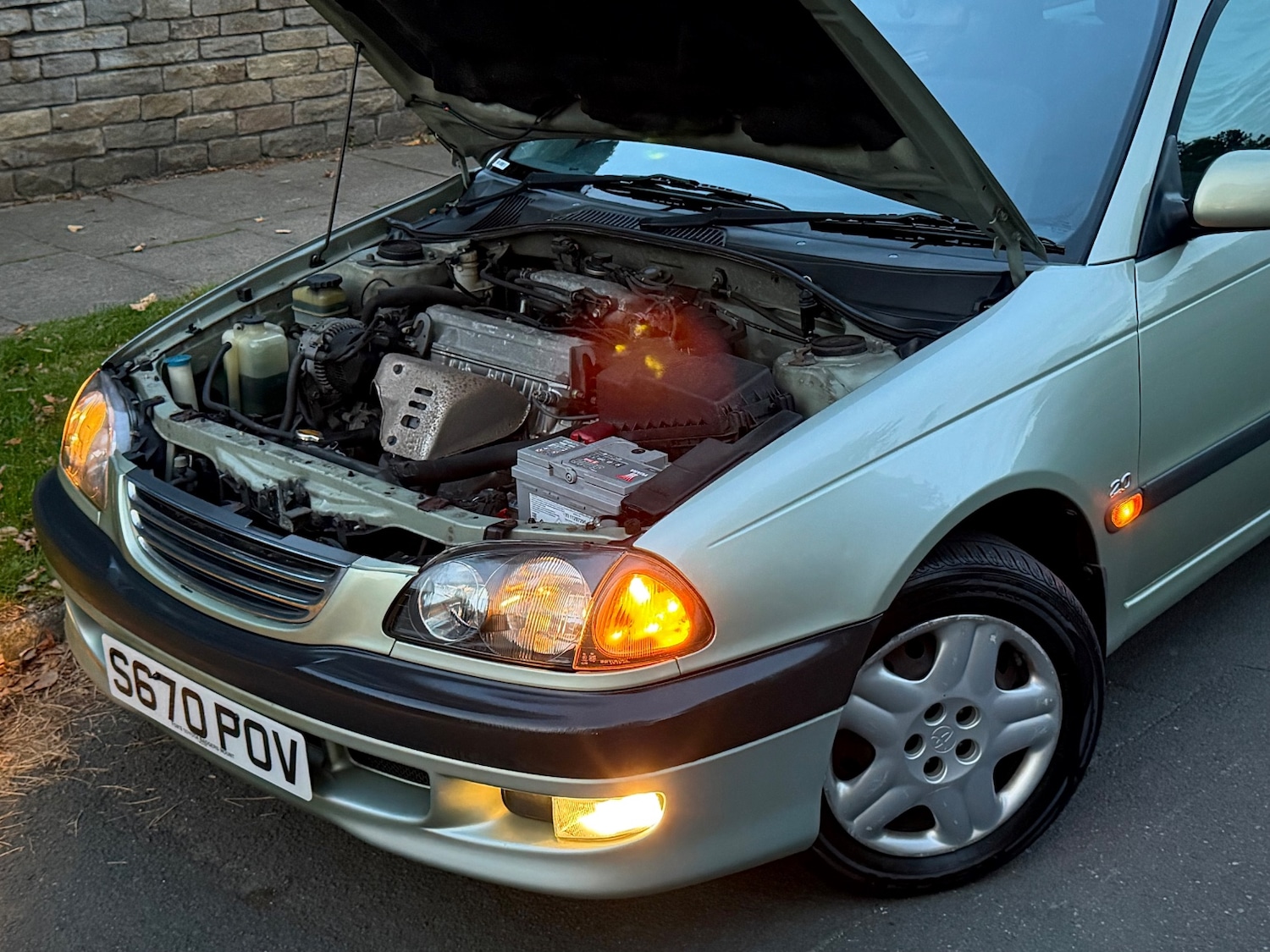 Used Toyota Avensis 1999 for sale - 76107588: Photo 13
