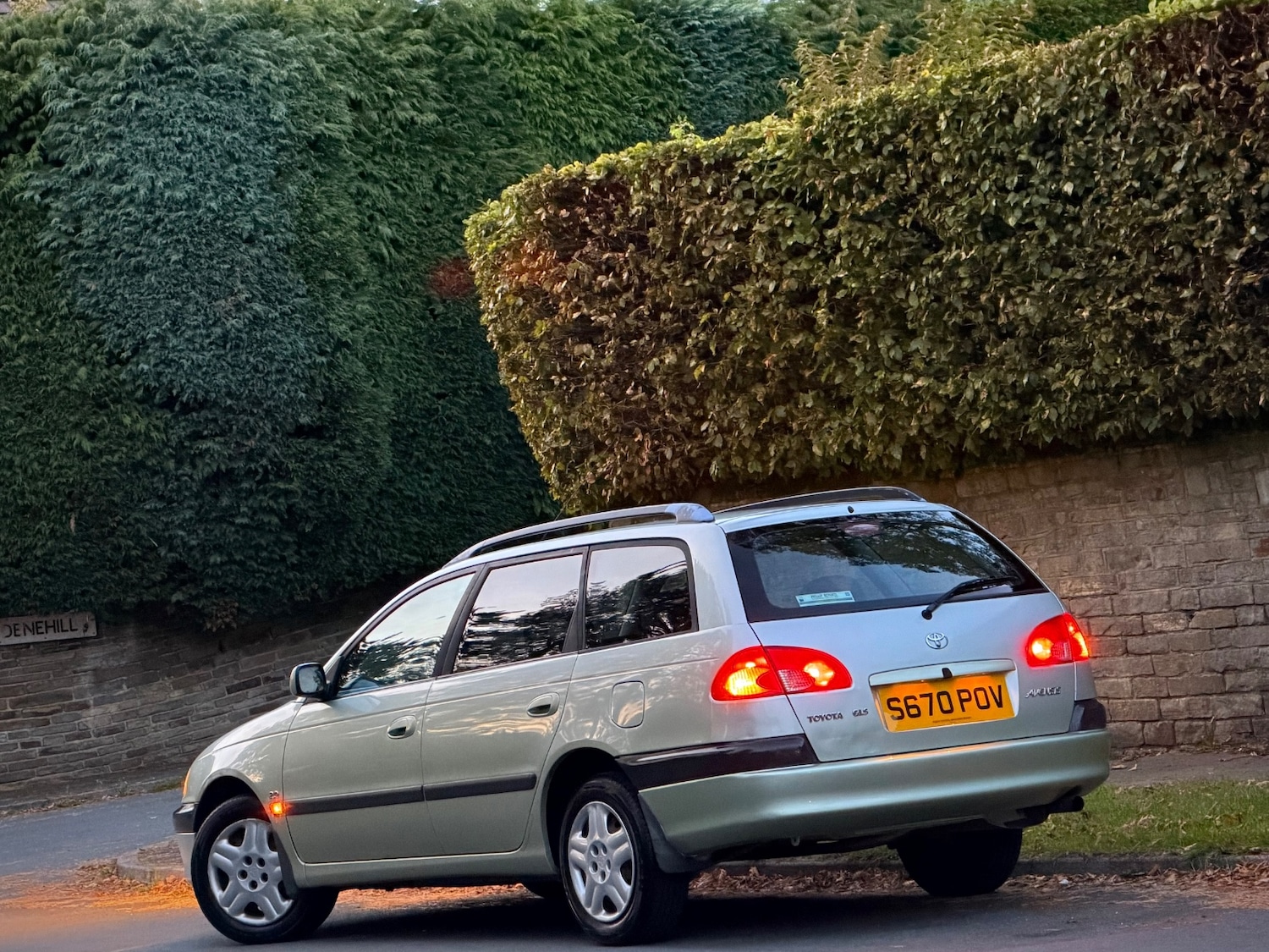 Used Toyota Avensis 1999 for sale - 76107588: Photo 4