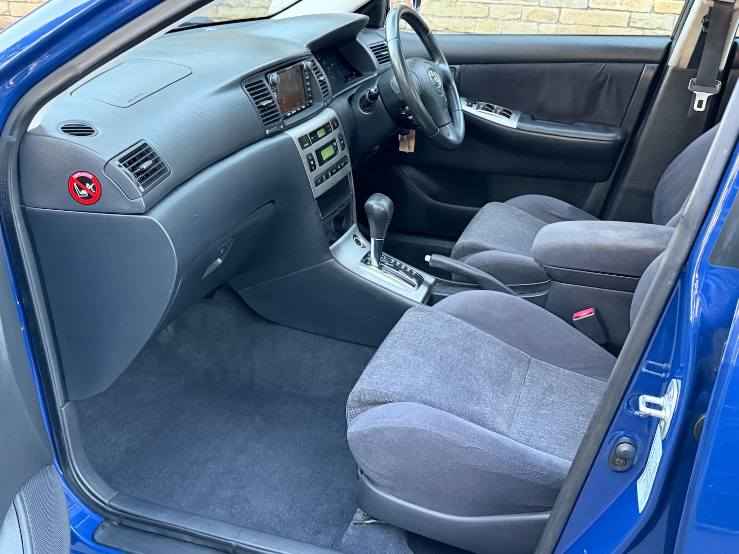 Used Toyota Corolla 2003 for sale - 76182277: Photo 7