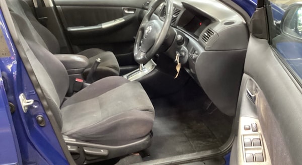 Used Toyota Corolla 2003 for sale - 76182277: Photo 7