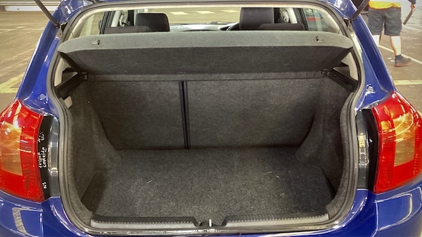 Used Toyota Corolla 2003 for sale - 76182277: Photo 9