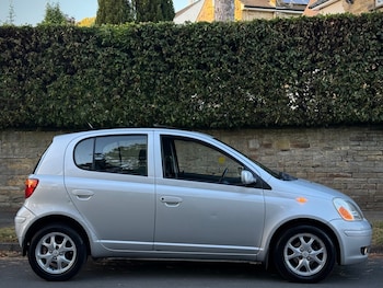 Used Toyota Yaris 2003 for sale - 75723319: Photo