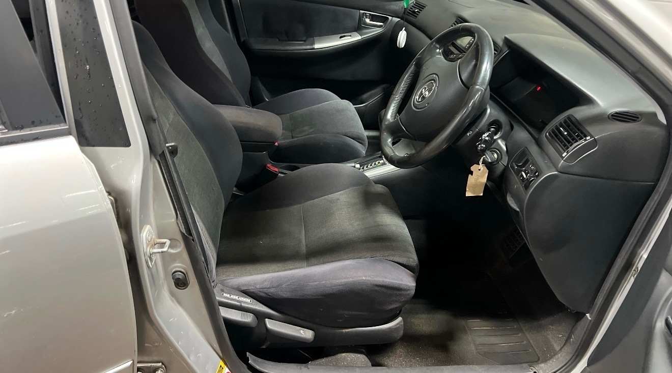 Used Toyota Corolla 2003 for sale - 76712243: Photo 7