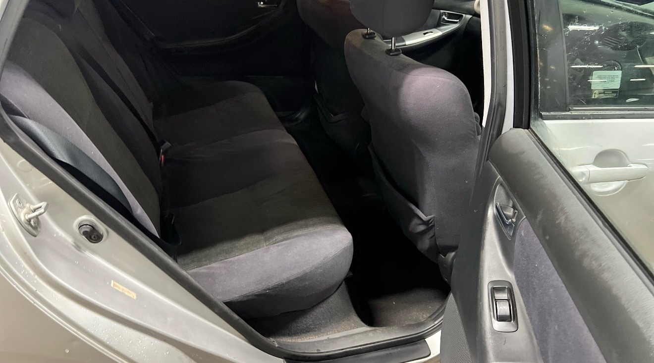 Used Toyota Corolla 2003 for sale - 76712243: Photo 8