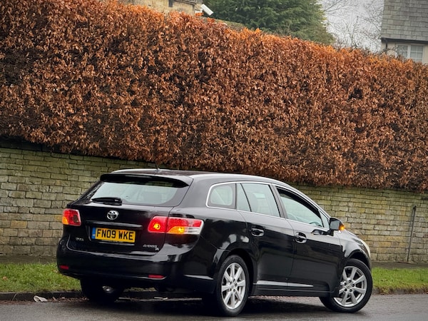 Used Toyota Avensis 2009 for sale - 73617006: Photo 3
