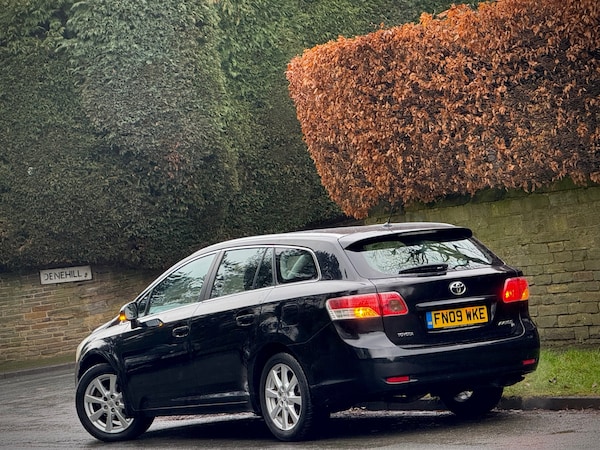 Used Toyota Avensis 2009 for sale - 73617006: Photo 4
