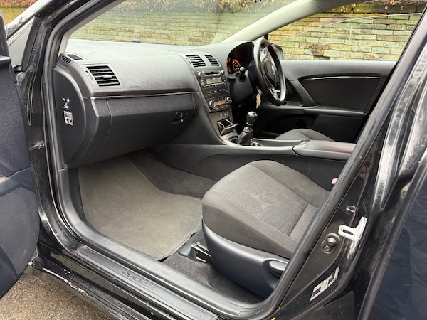 Used Toyota Avensis 2009 for sale - 73617006: Photo 7