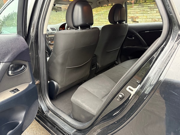 Used Toyota Avensis 2009 for sale - 73617006: Photo 8