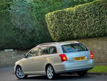 Used Toyota Avensis 2004 for sale - 72291616: Photo
