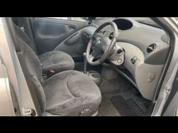 Used Toyota Yaris 2002 for sale - 75165792: Photo