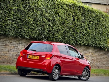 Used Toyota Yaris 2016 for sale - 78761620: Photo