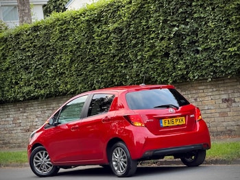 Used Toyota Yaris 2016 for sale - 78761620: Photo