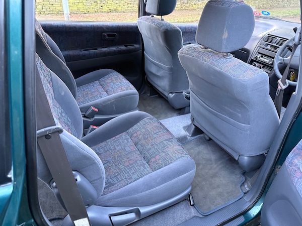 Used Toyota Picnic 1999 for sale - 73314886: Photo 10