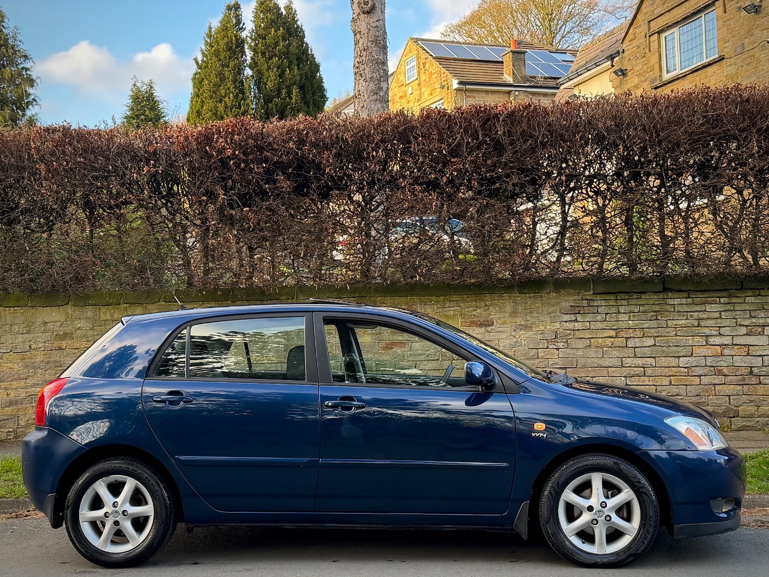 Used Toyota Corolla 2003 for sale - 78219753: Photo 2