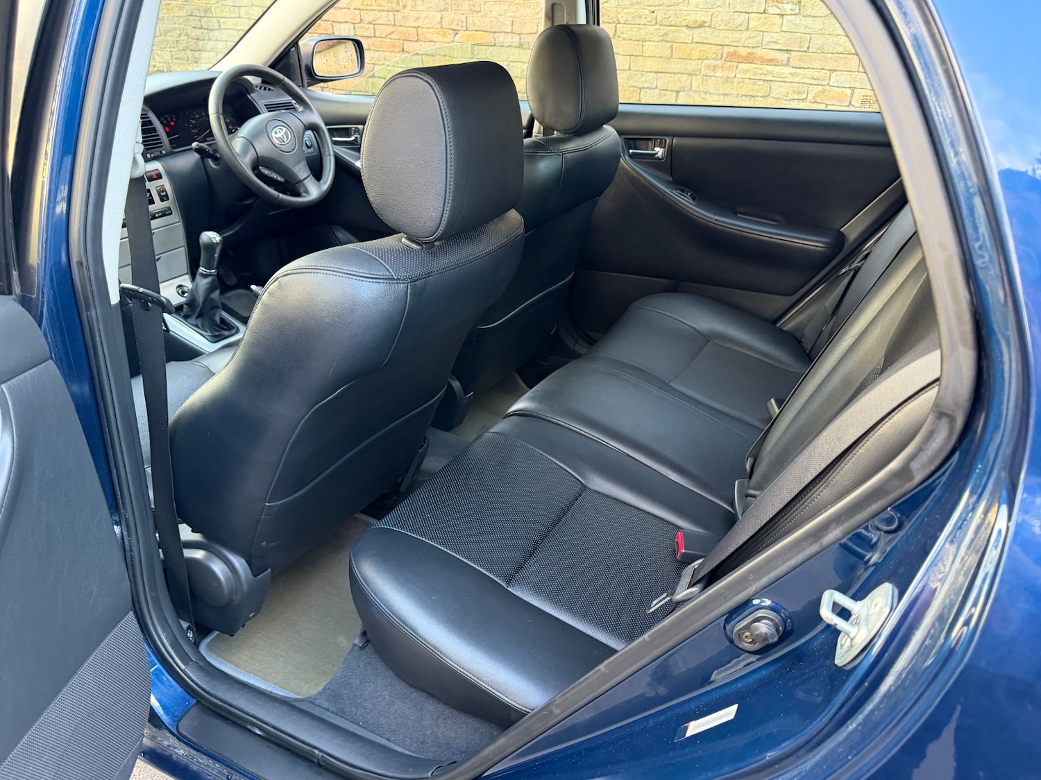 Used Toyota Corolla 2003 for sale - 78219753: Photo 9