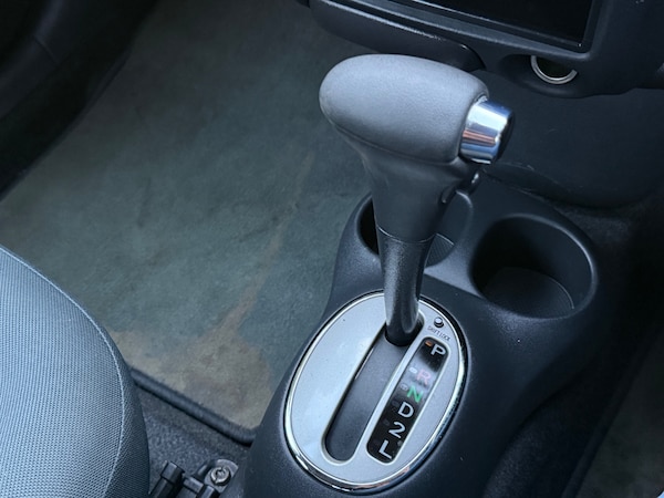 Used Toyota Yaris 2003 for sale - 75723304: Photo 20