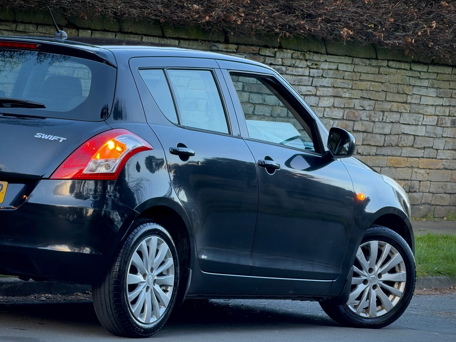 Used Suzuki Swift 2012 for sale - 78141219: Photo 11