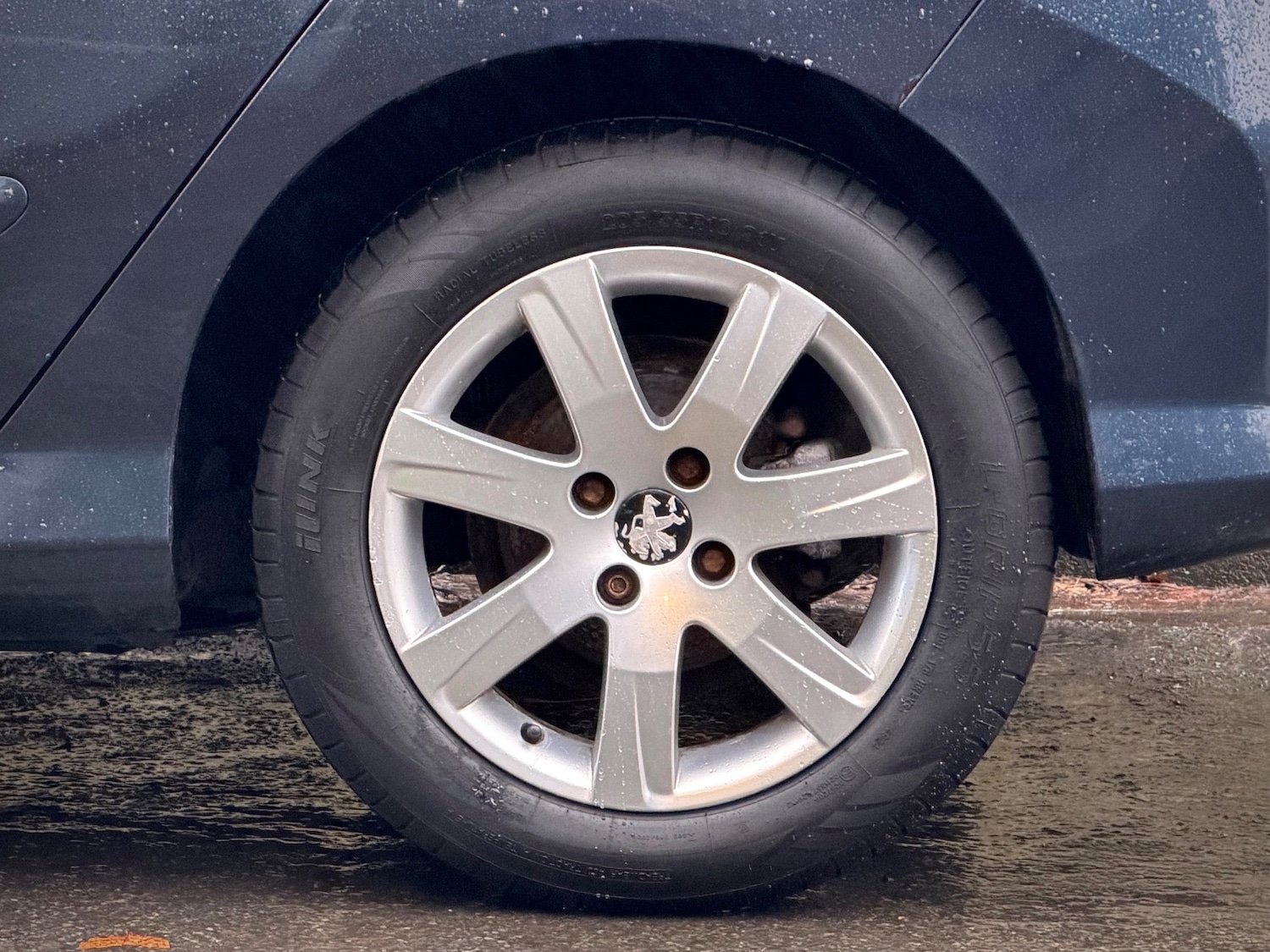 Used Peugeot 308 2013 for sale - 77564096: Photo 14