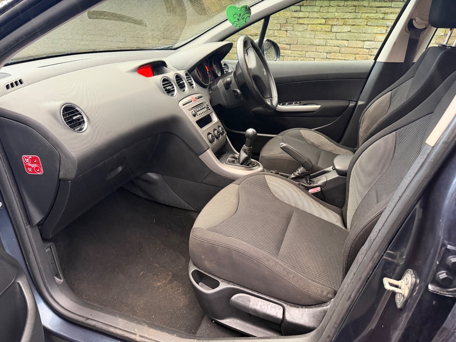 Used Peugeot 308 2013 for sale - 77564096: Photo 9