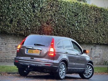 Used Honda CR-V 2010 for sale - 75945379: Photo
