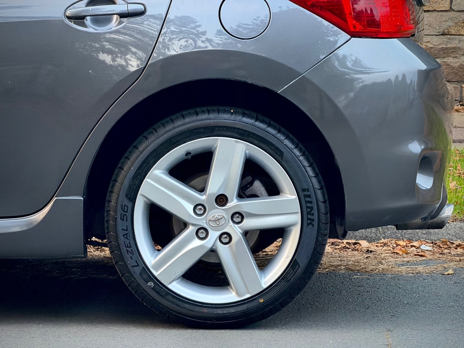 Used Toyota Auris 2010 for sale - 76107590: Photo 15