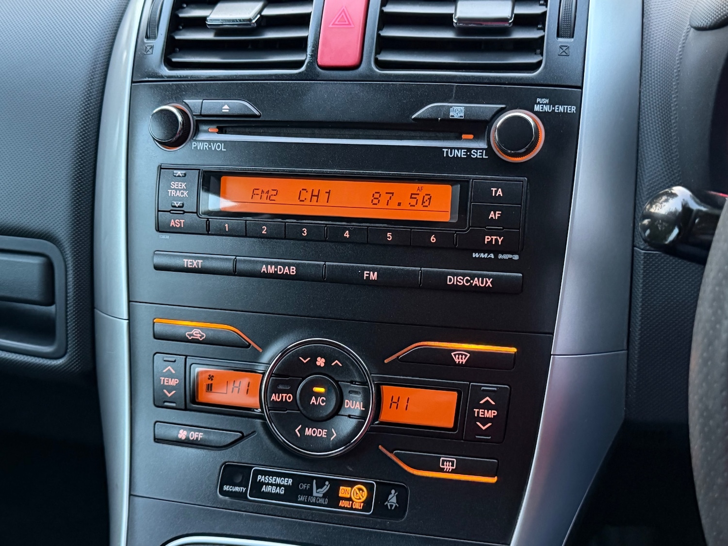 Used Toyota Auris 2010 for sale - 76107590: Photo 17