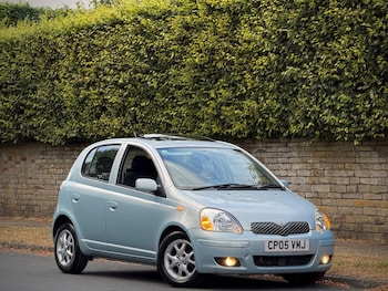 Used Toyota Yaris 2005 for sale - 79473894: Photo